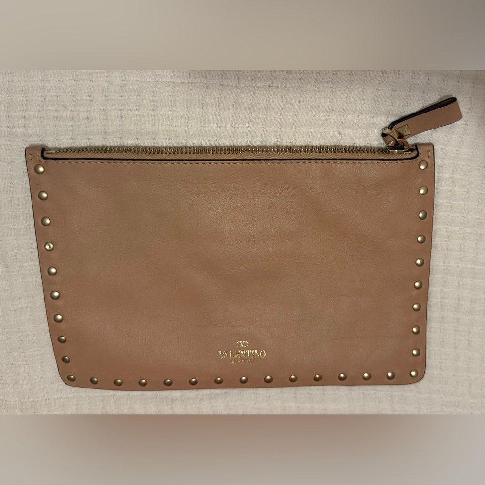 Valentino Garavani Rockstud Leather Clutch